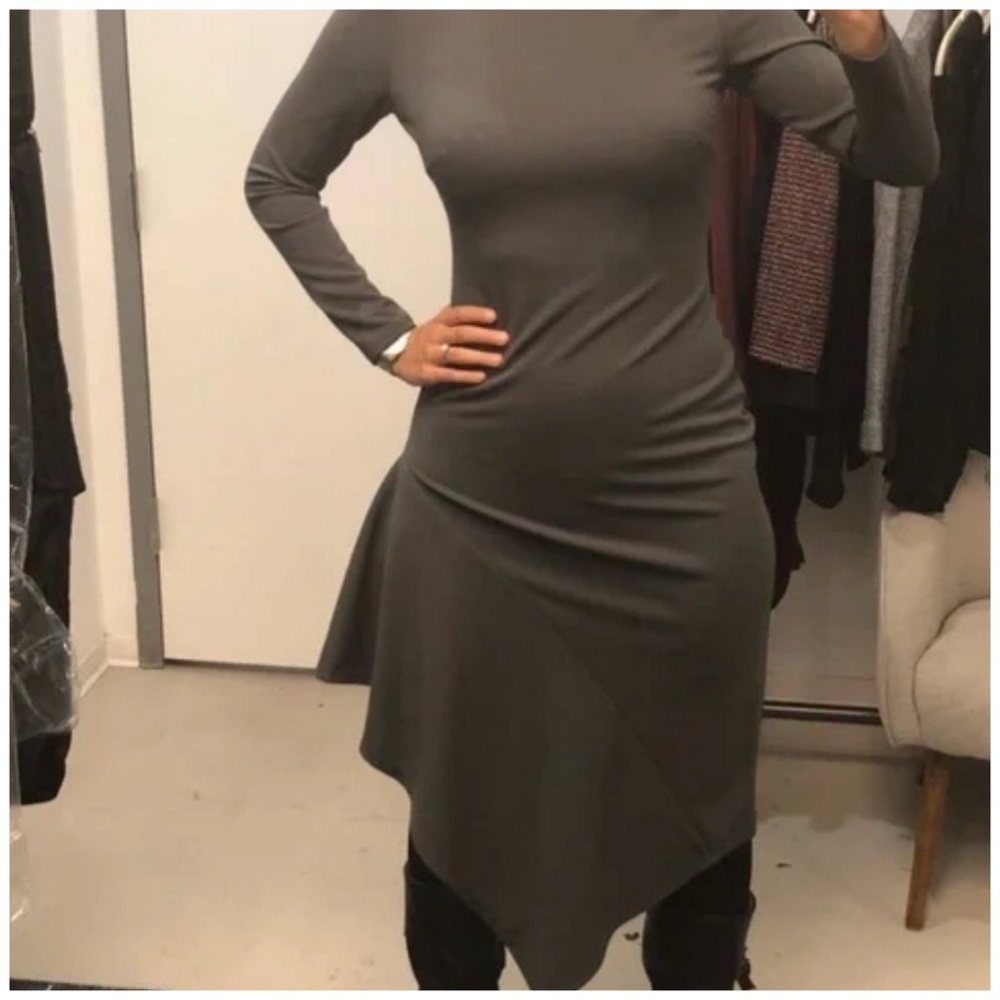 HUTCH • Charcoal Jo Long Sleeve Dress - Picture 5 of 10